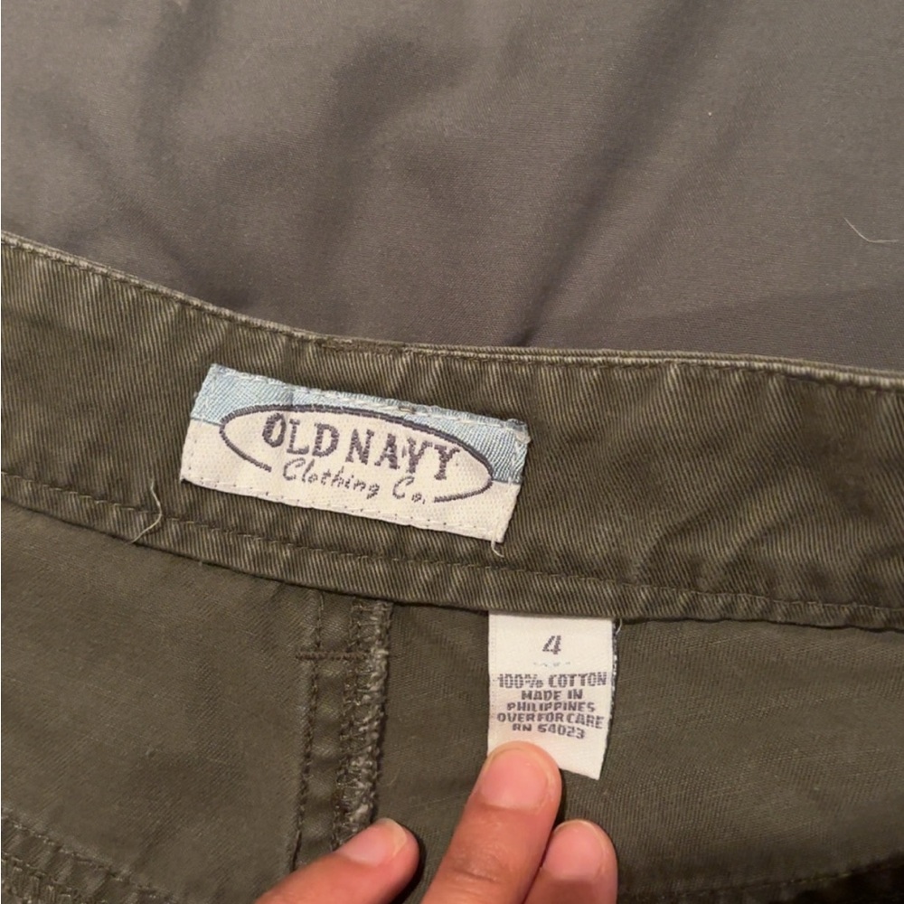 Old Navy Khaki Green Trousers